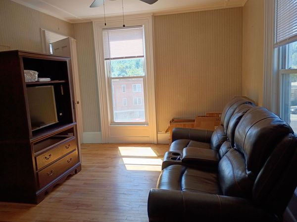 166 Main Street, Unit 22, Littleton, NH 03561