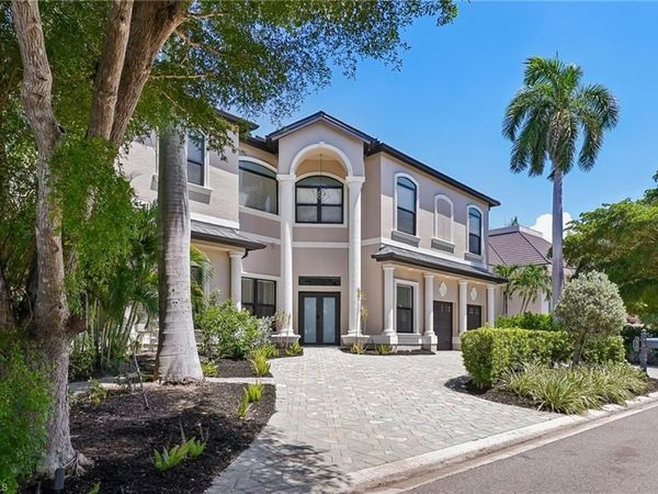 15701 Chatfield DR, FORT MYERS, FL 33908
