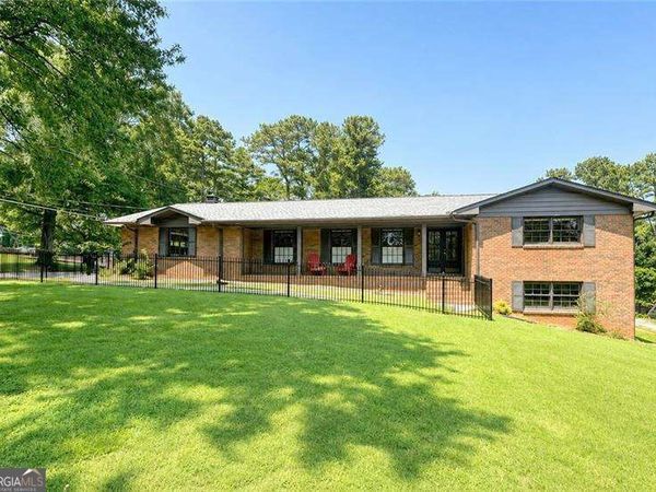 381 Chicopee Drive NE, Marietta, GA 30060