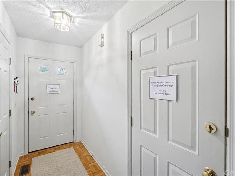 790 Lakeshore Drive, Hamilton Township, OH 45039 Photo 5