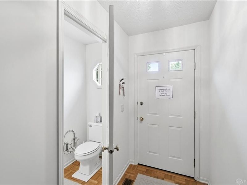 790 Lakeshore Drive, Hamilton Township, OH 45039 Photo 6