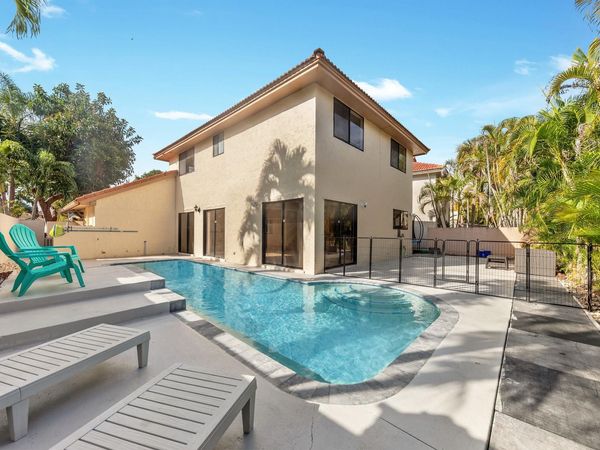 476 NW 38TH Terrace, Deerfield Beach, FL 33442