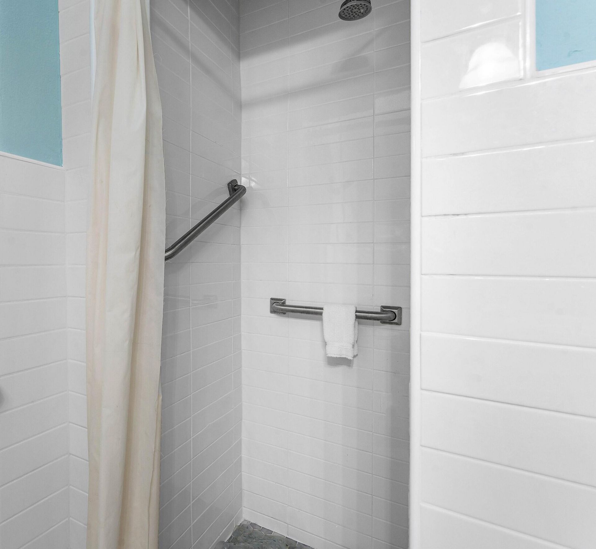 215 Phipps Plaza, Unit 2, Palm Beach, FL 33480 Photo