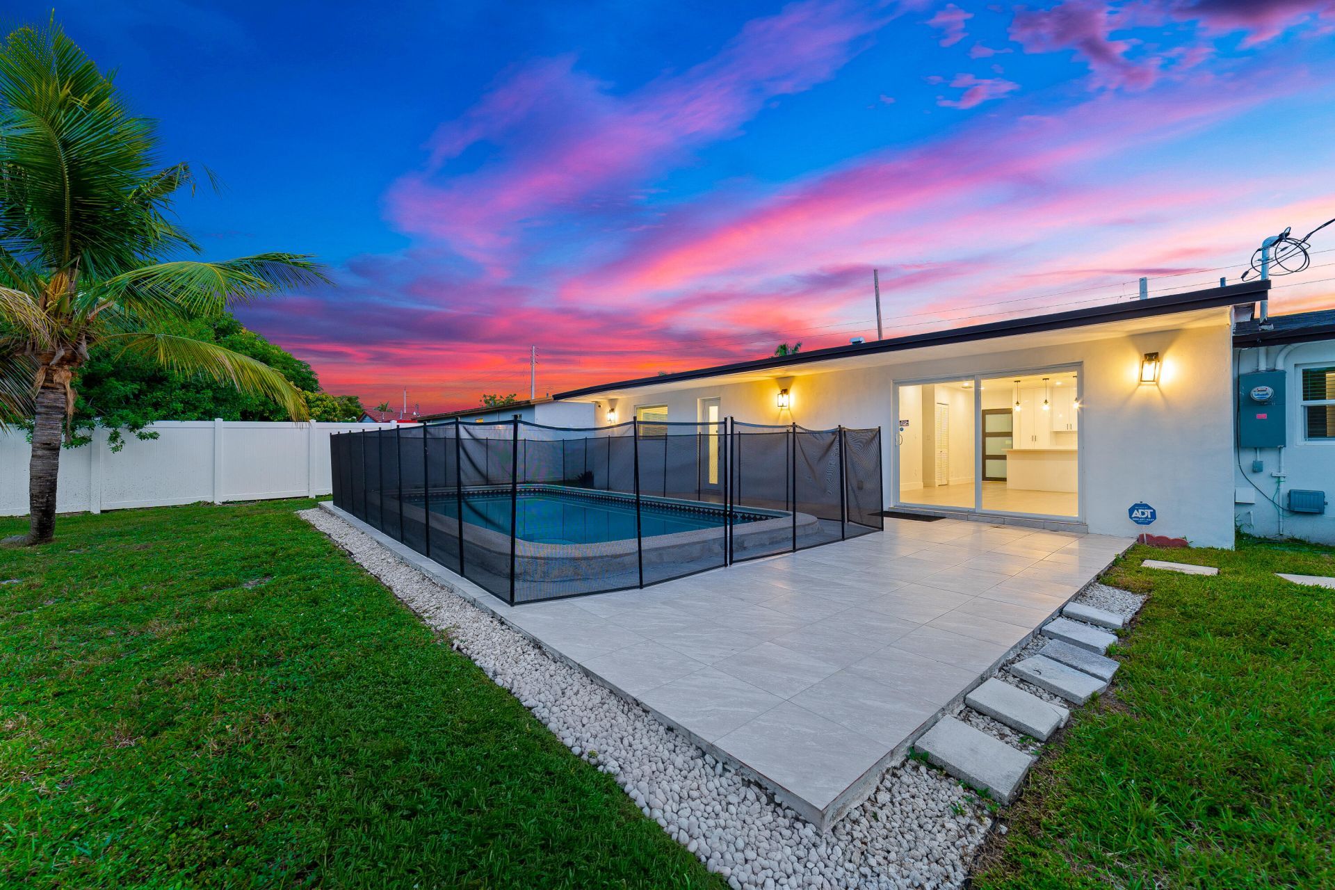 6335 Southgate Boulevard, Margate, FL 33068 Photo