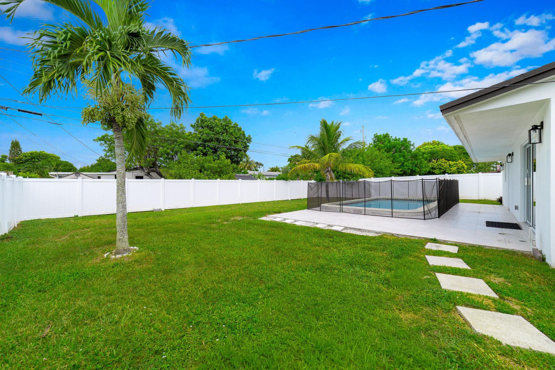 6335 Southgate Boulevard, Margate, FL 33068 Photo