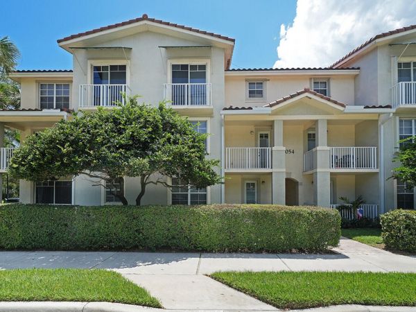 1054 University Boulevard, Unit 21, Jupiter, FL 33458
