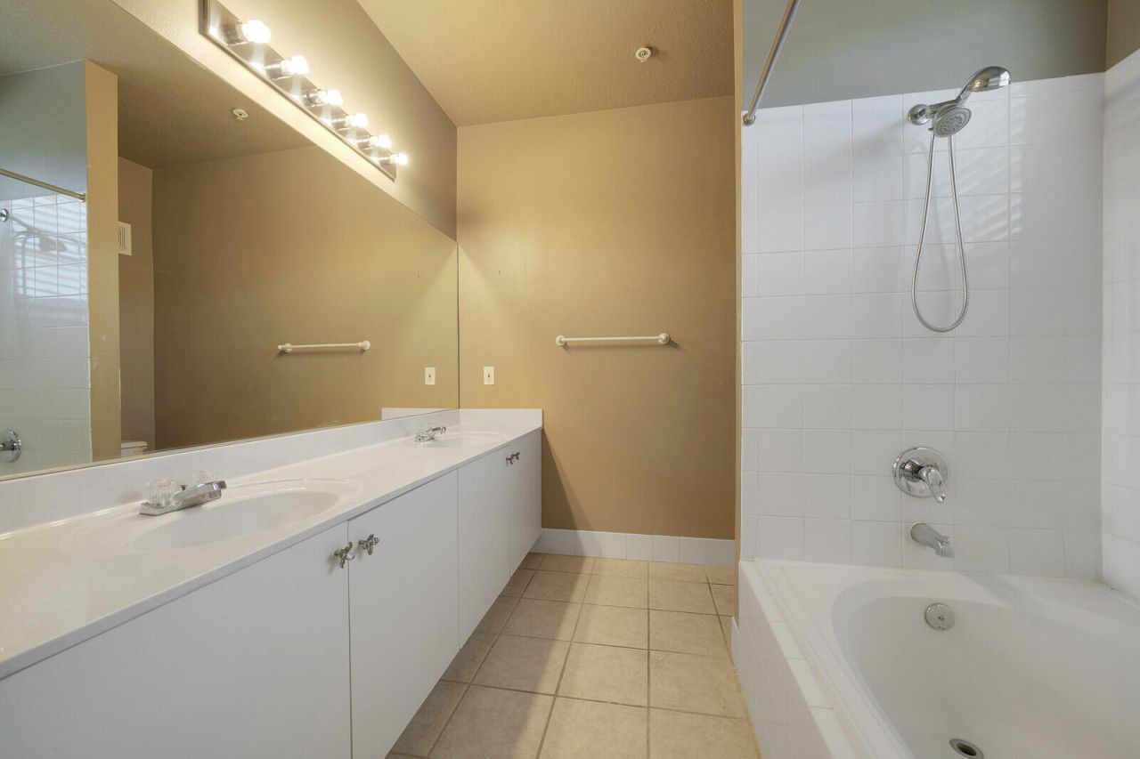 1054 University Boulevard, Unit 21, Jupiter, FL 33458 Photo
