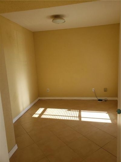 833 Riverside Drive, Unit 824, Coral Springs, FL 33071 Photo