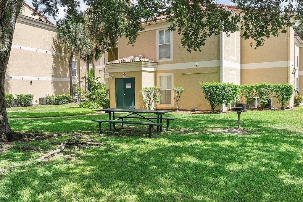 833 Riverside Drive, Unit 824, Coral Springs, FL 33071 Photo
