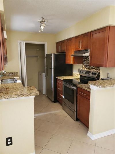 833 Riverside Drive, Unit 824, Coral Springs, FL 33071 Photo
