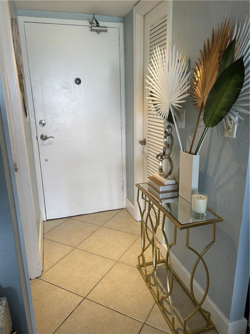 2900 NE 30th Street Ne, Unit E6, Fort Lauderdale, FL 33306 Photo