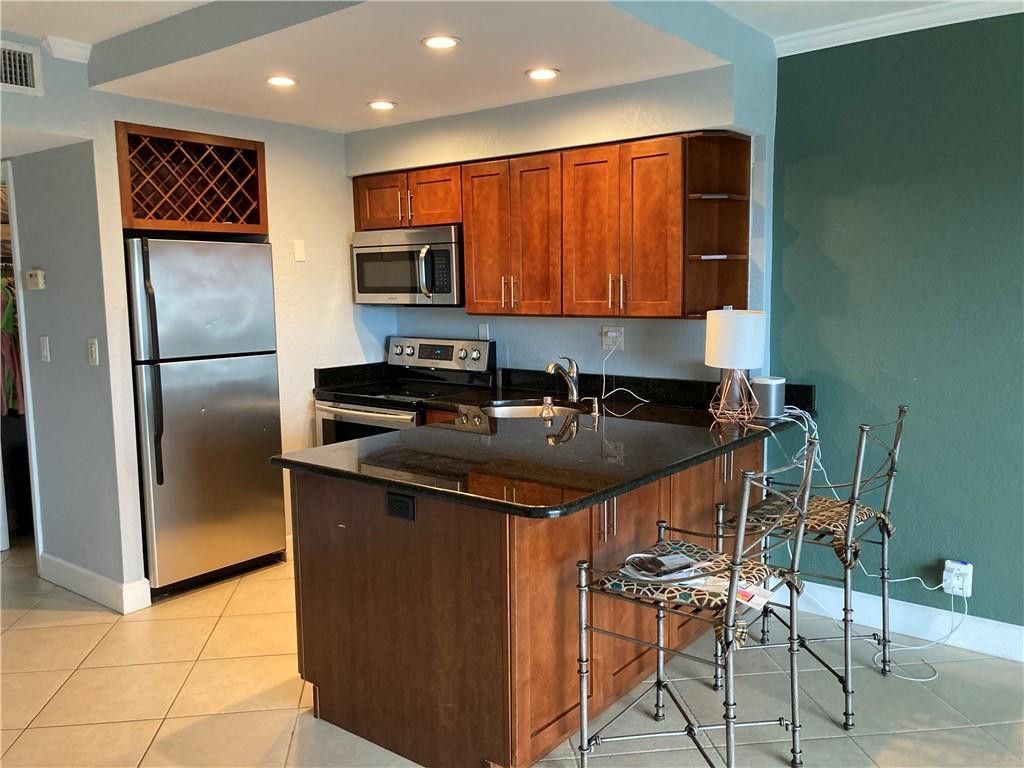 2900 NE 30th Street Ne, Unit E6, Fort Lauderdale, FL 33306 Photo