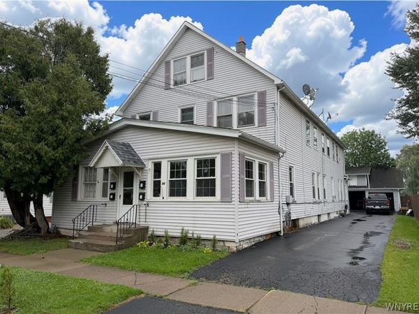 94 Cleveland Avenue, Tonawanda, NY 14150