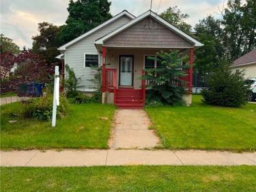 98 Fox Street, Buffalo, NY 14212