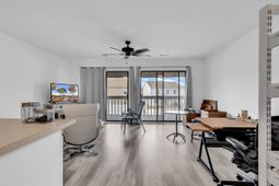 500 Fairway Village Dr. photo 4