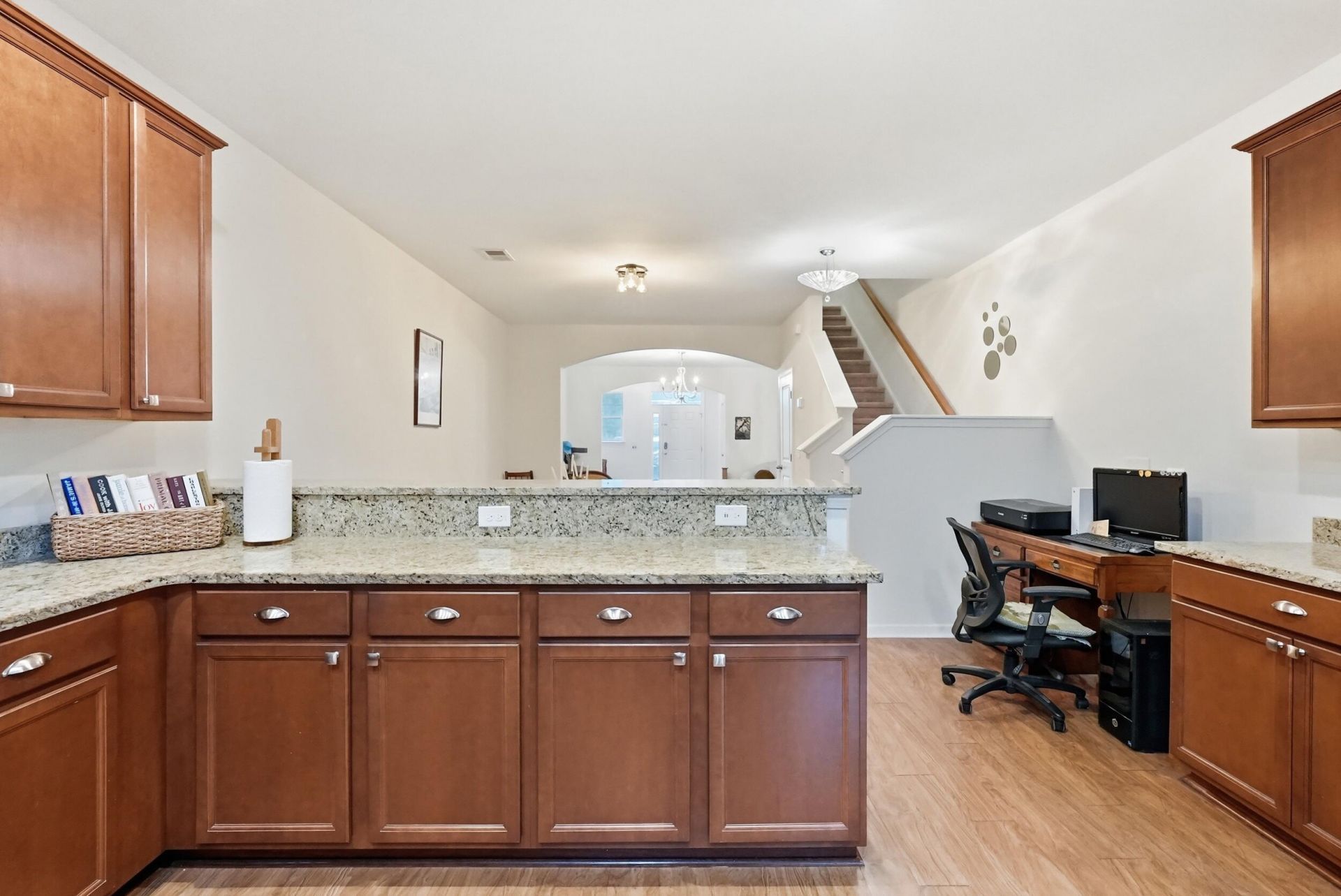 7891 Champion Way Photo 12