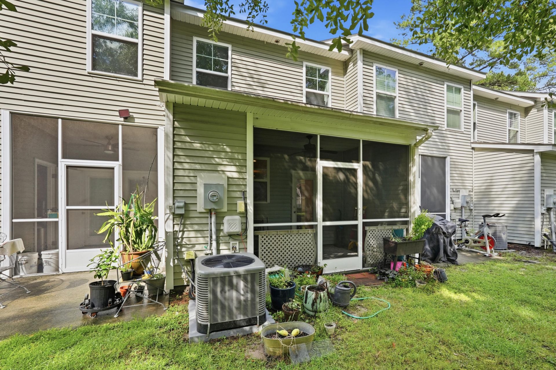 7891 Champion Way Photo 25