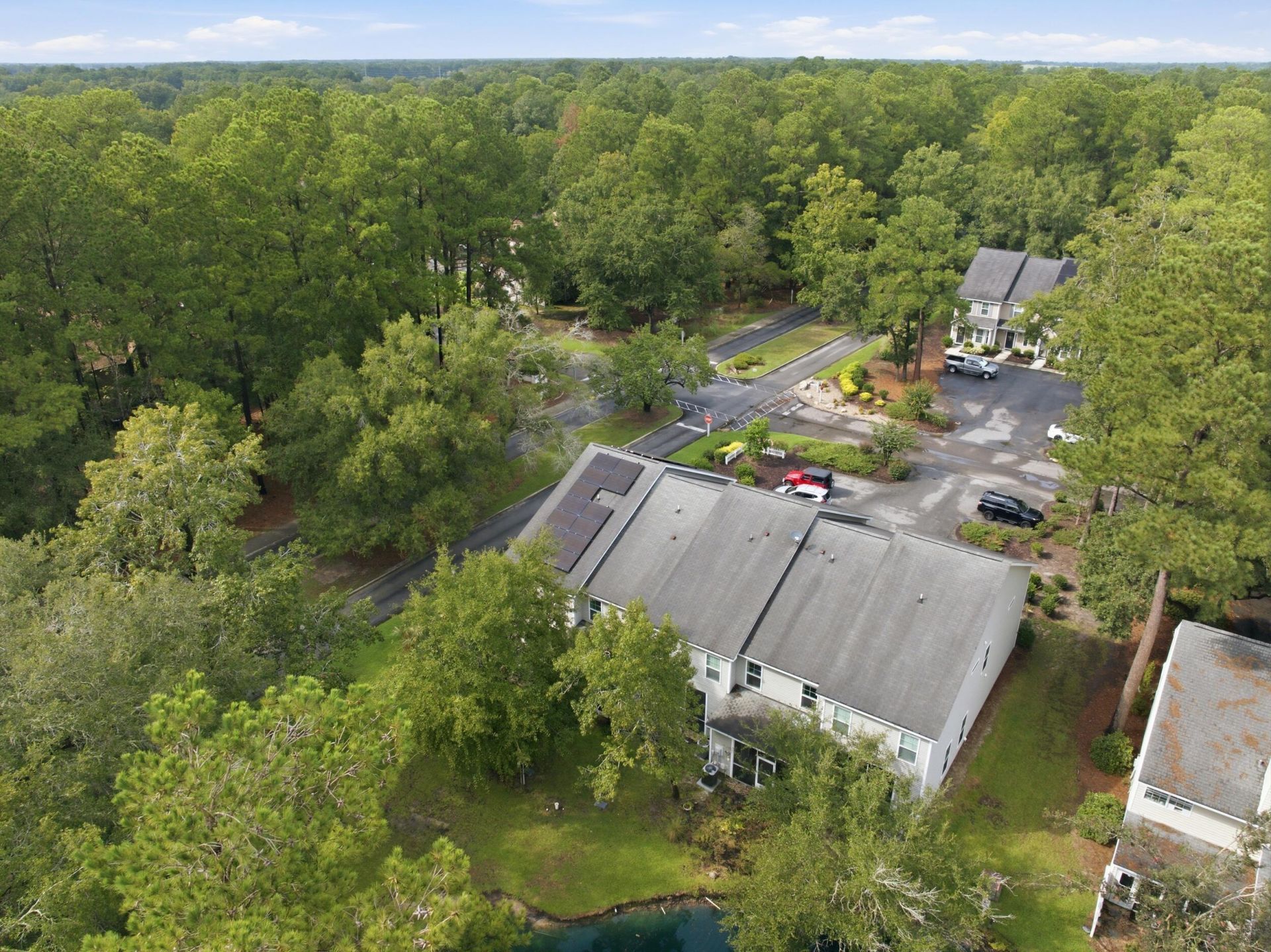 7891 Champion Way Photo 34