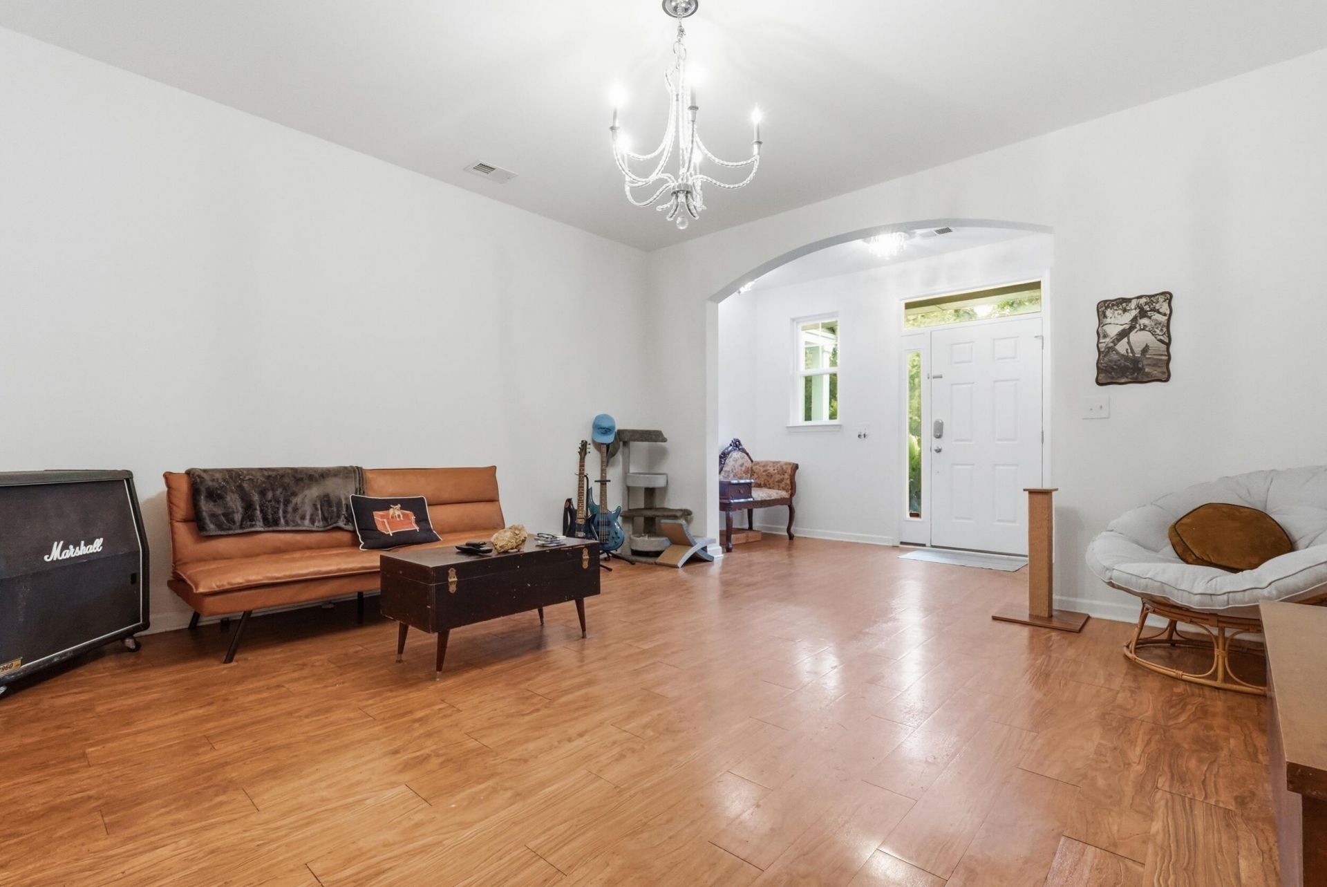 7891 Champion Way Photo 4