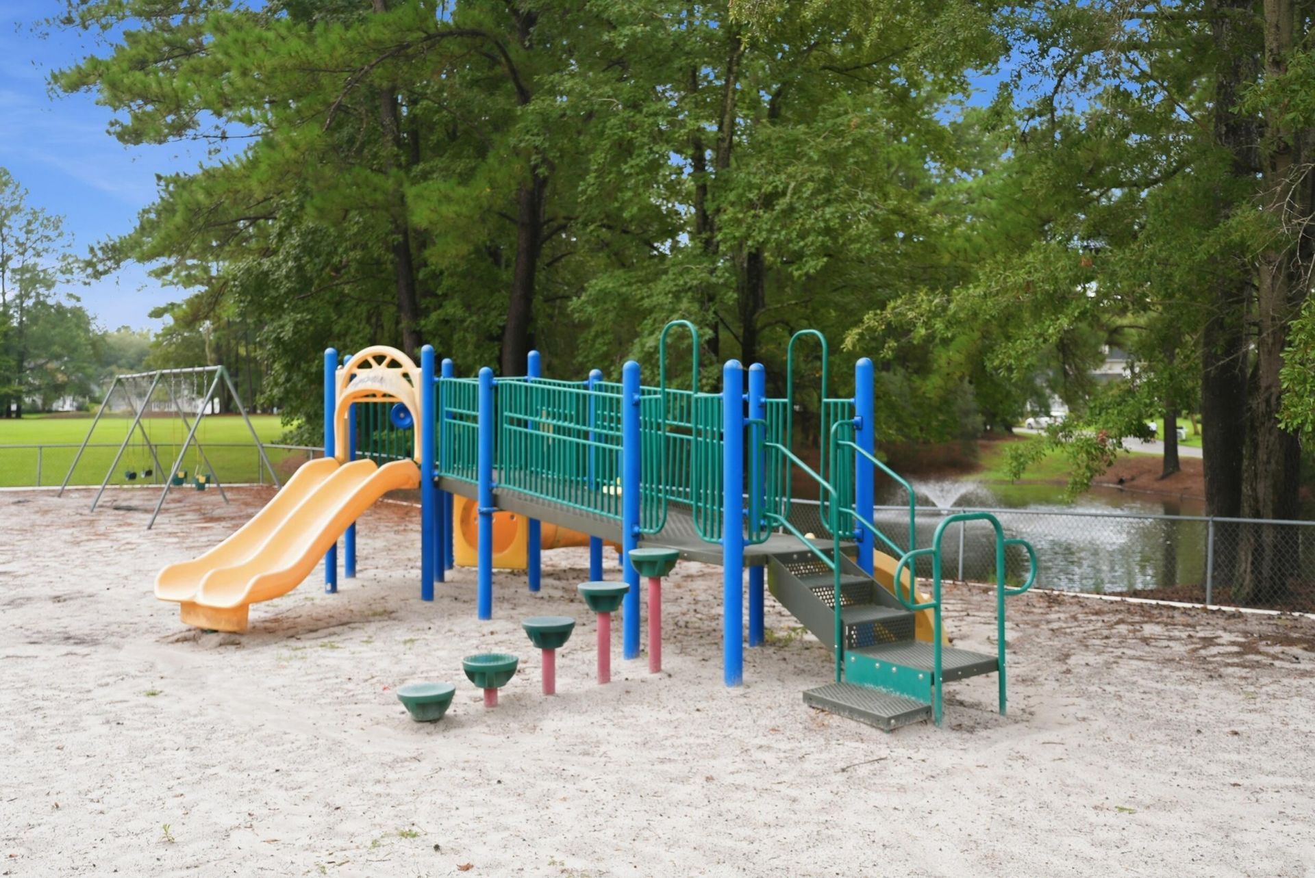 7891 Champion Way Photo 42