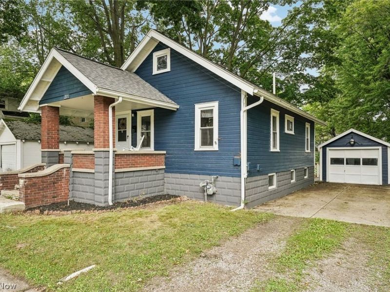 27 Water Street, Geneva, OH 44041 Photo 2