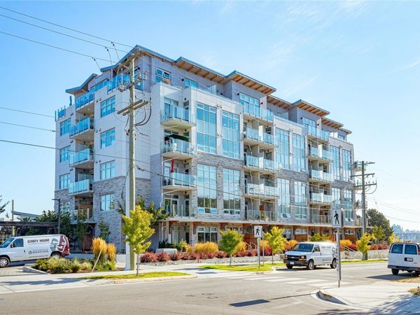 916 Lyall St , Unit #405, Esquimalt, BC V9A 5E6