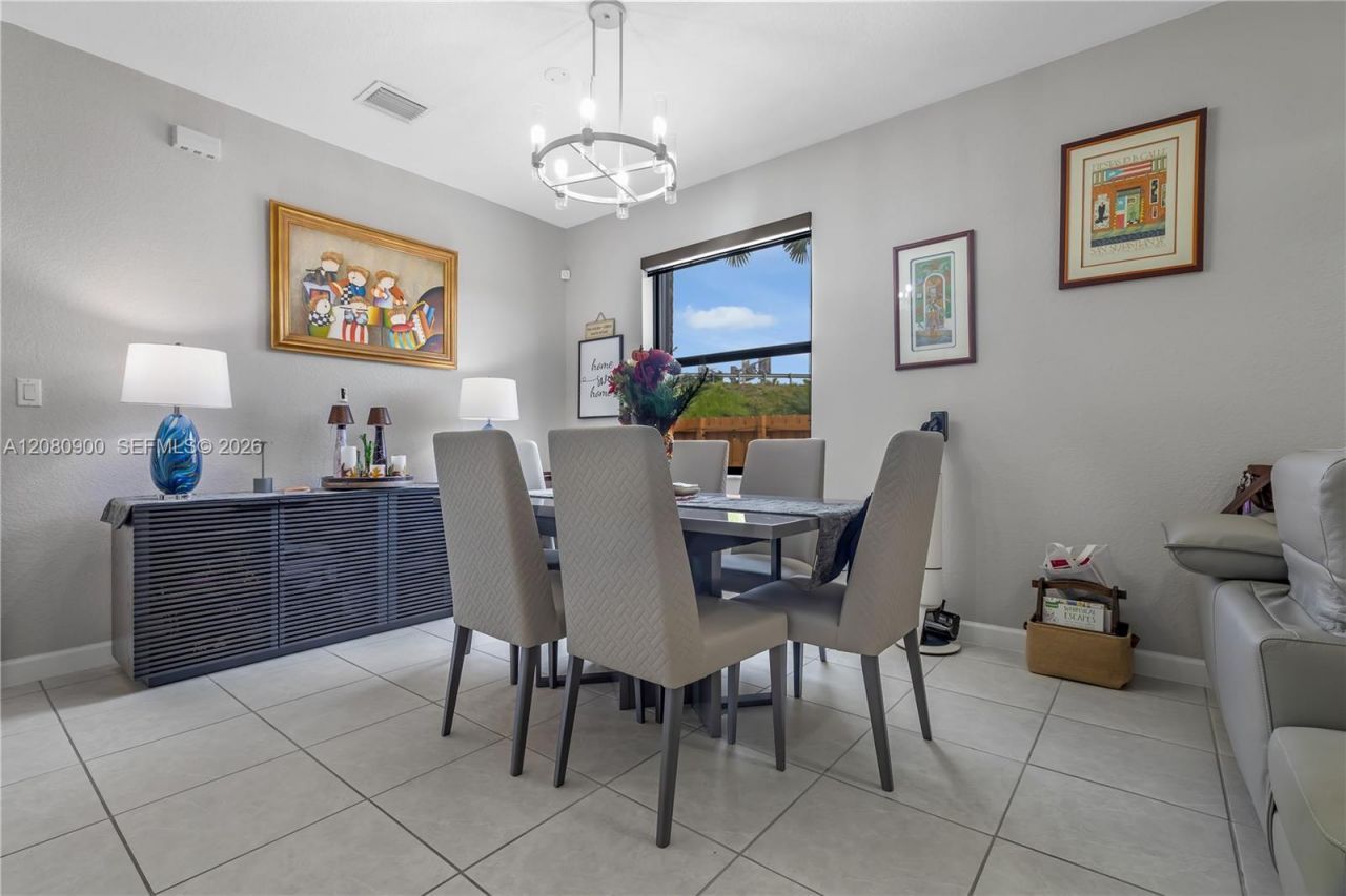 24960 SW 108th Ave, Homestead, FL 33032 Photo