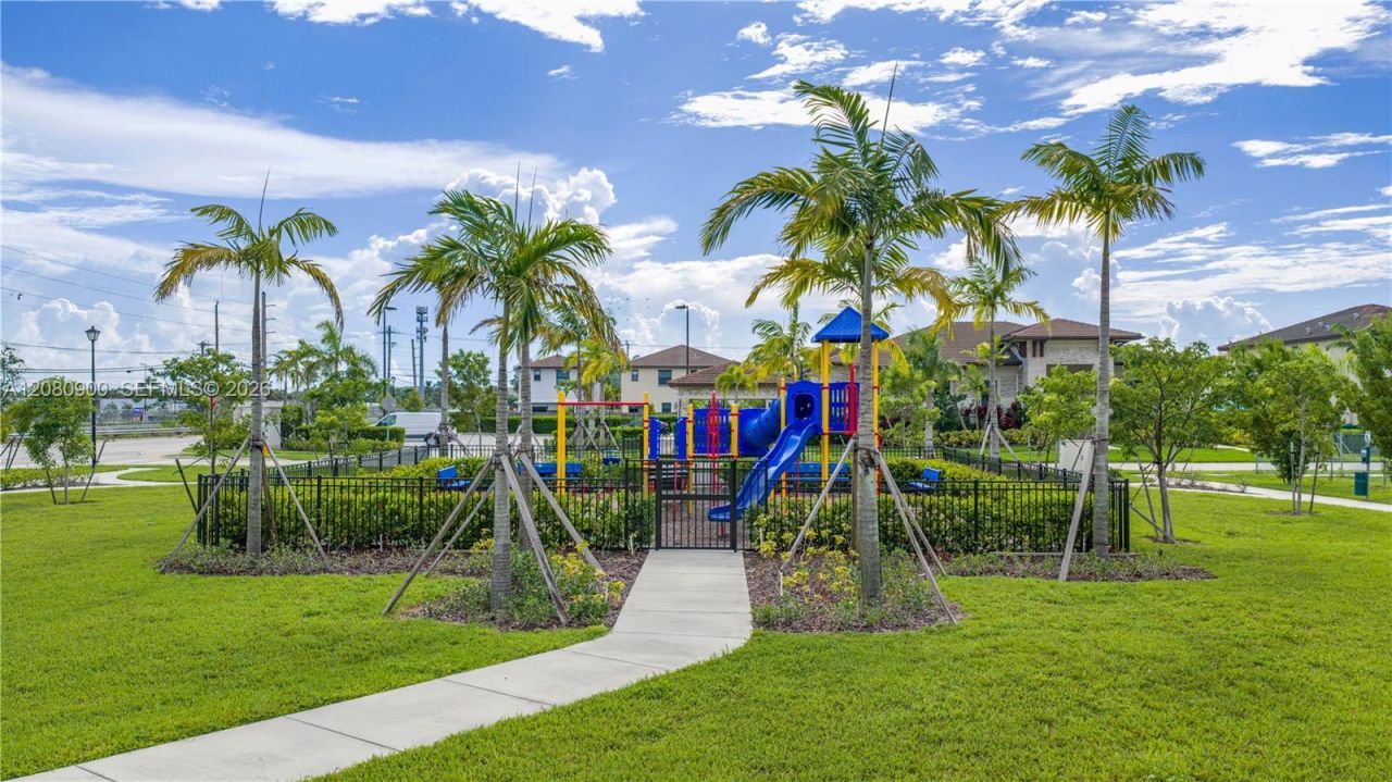 24960 SW 108th Ave, Homestead, FL 33032 Photo