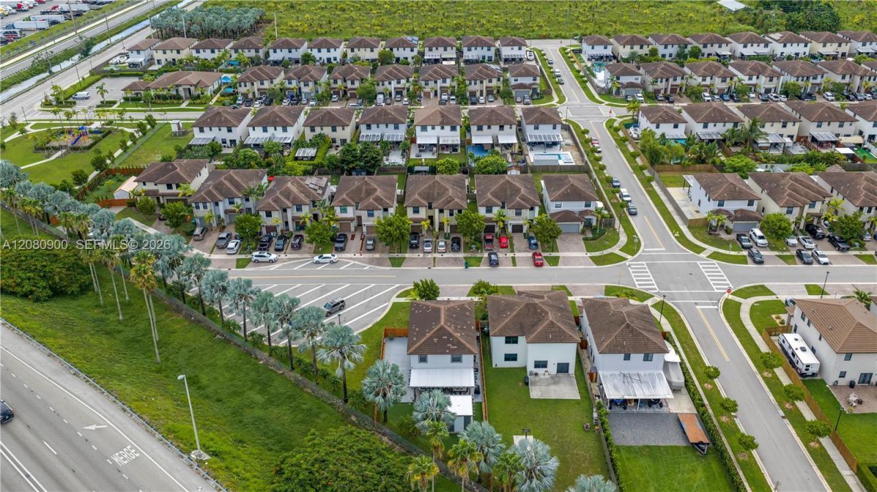 24960 SW 108th Ave, Homestead, FL 33032 Photo