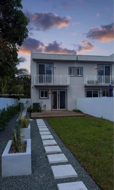 1286 NE 111th St, Miami, FL 33161 Photo