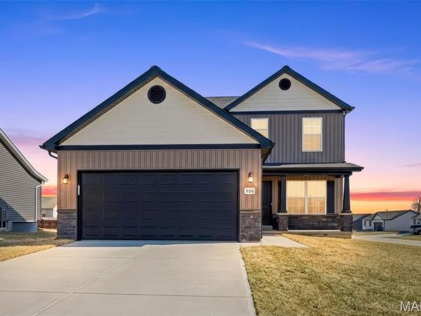 1020 Samwise Street , Wright City, MO 63390