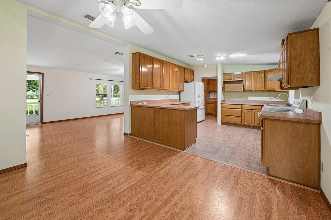 17430 NW 80th Court , Fanning Springs, FL 32693 Photo