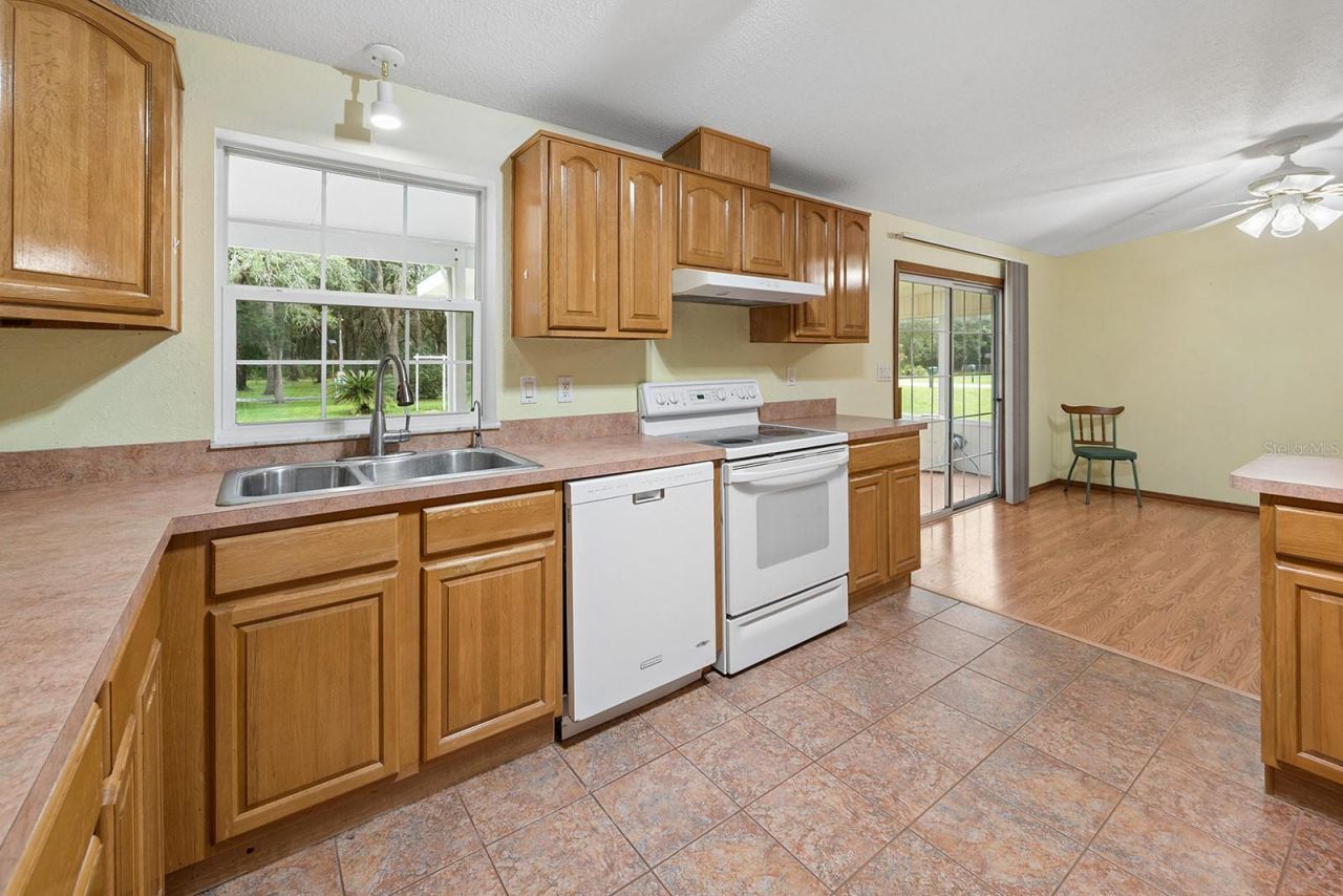 17430 NW 80th Court , Fanning Springs, FL 32693 Photo