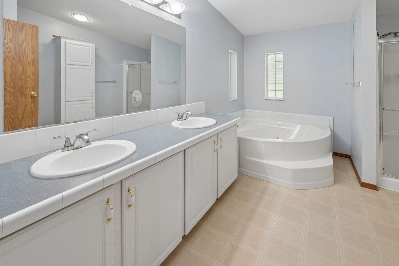 17430 NW 80th Court , Fanning Springs, FL 32693 Photo