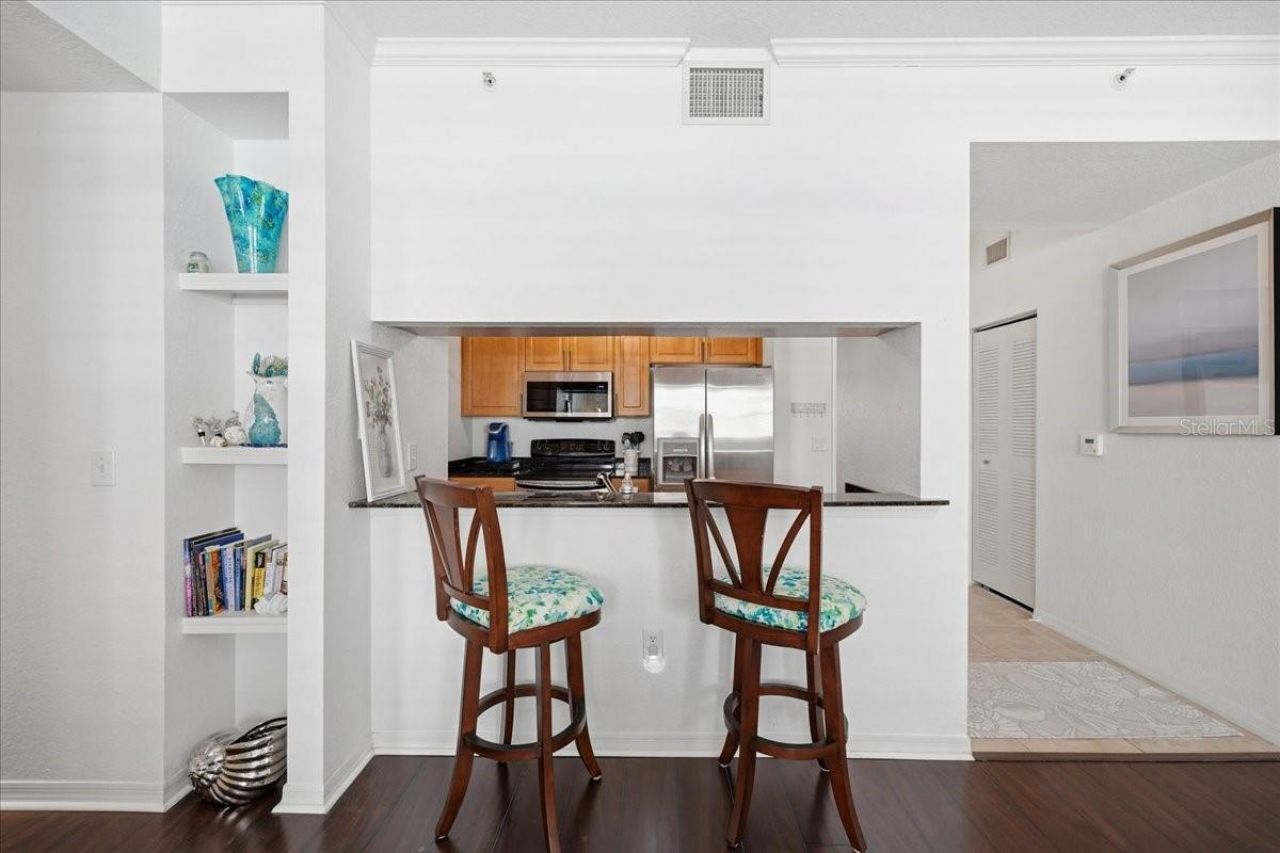 1064 N Tamiami Trail, Unit 1206, Sarasota, FL 34236 Photo