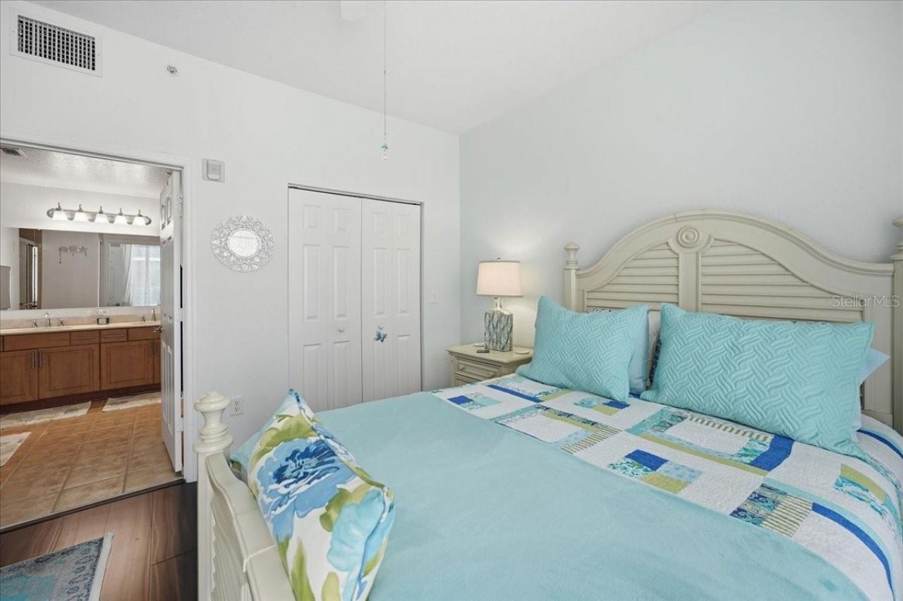 1064 N Tamiami Trail, Unit 1206, Sarasota, FL 34236 Photo