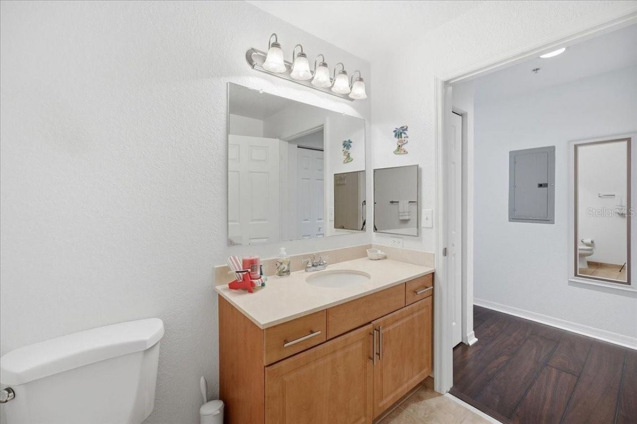 1064 N Tamiami Trail, Unit 1206, Sarasota, FL 34236 Photo