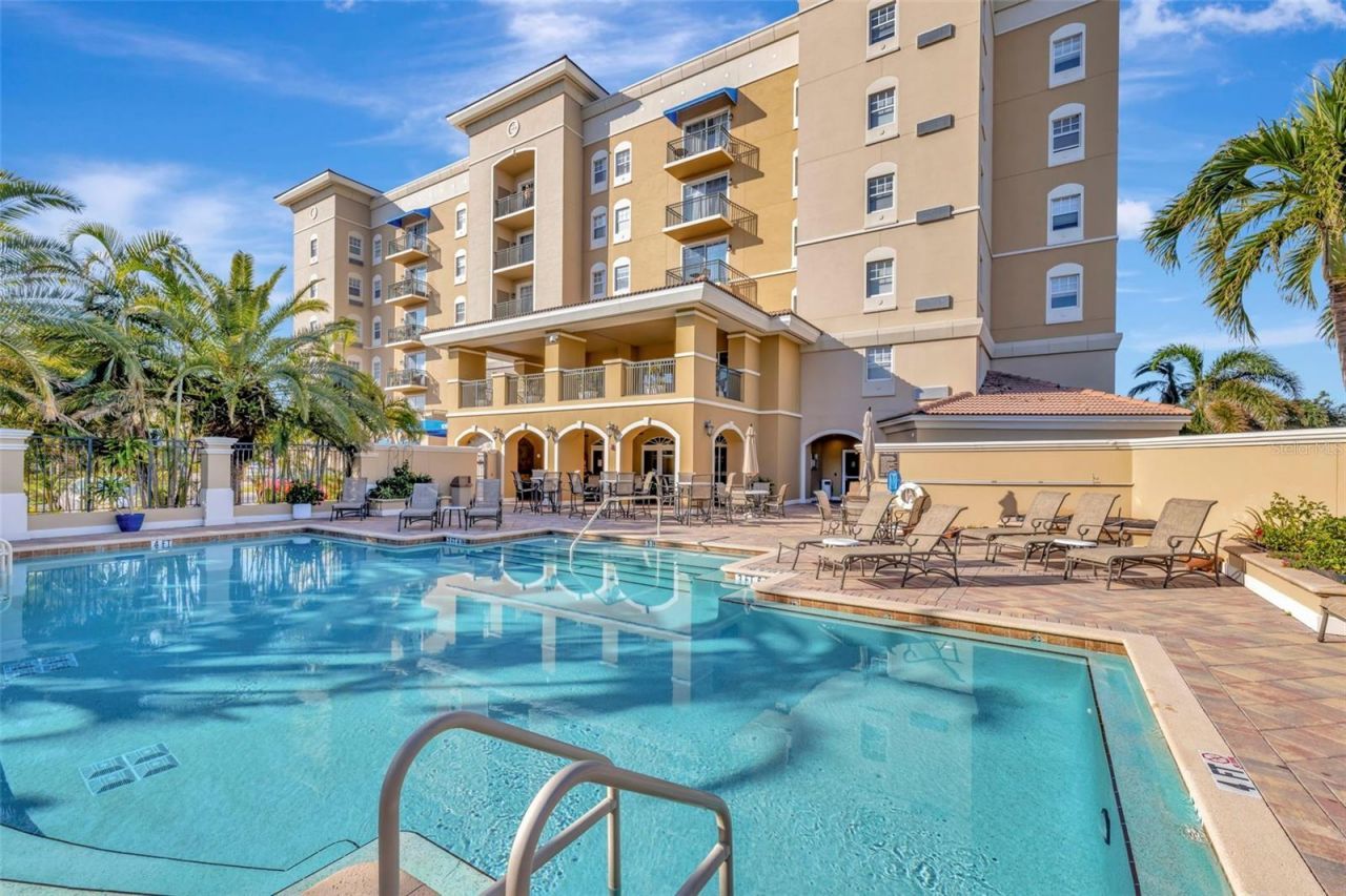 1064 N Tamiami Trail, Unit 1206, Sarasota, FL 34236 Photo
