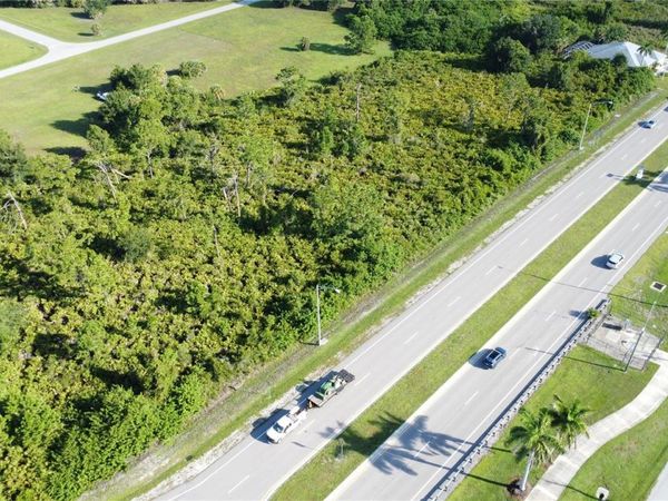 8535 GASPARILLA ROAD , PORT CHARLOTTE, FL 33981
