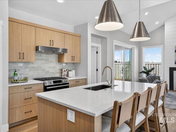 10191 Windrock St., Nampa, ID 83687