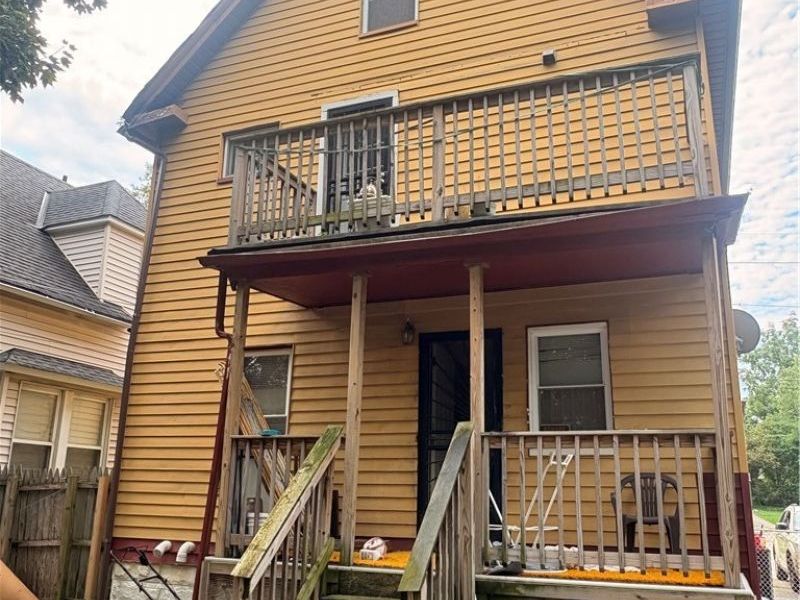 9915 Raymond Avenue, Cleveland, OH 44104 Photo 17