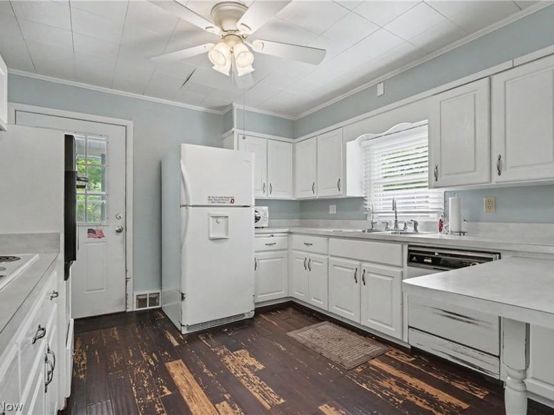 51117 Hadley Road, East Palestine, OH 44413 Photo 13