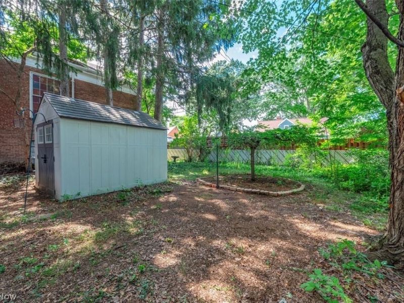 3290 Wooster Road, Rocky River, OH 44116 Photo 6