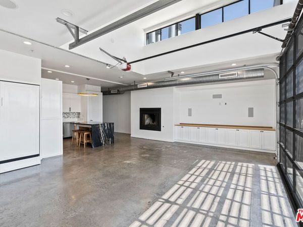 1544 12th Street, Unit 303, Santa Monica, CA 90401
