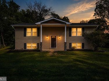 10006 LORD FAIRFAX HIGHWAY, BOYCE, VA 22620
