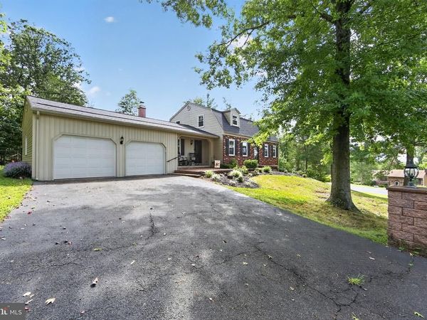 809 GABRIEL COURT, POTTSTOWN, PA 19464