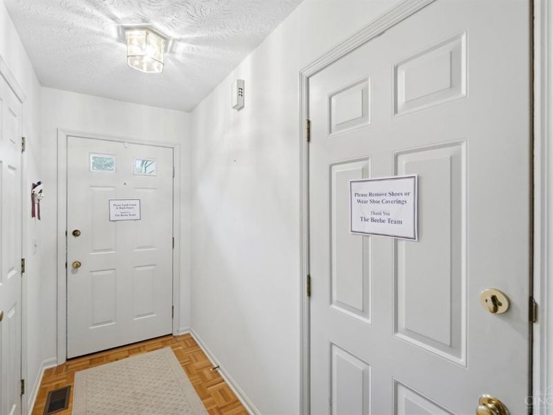 790 Lakeshore Drive, Hamilton Township, OH 45039 Photo 5