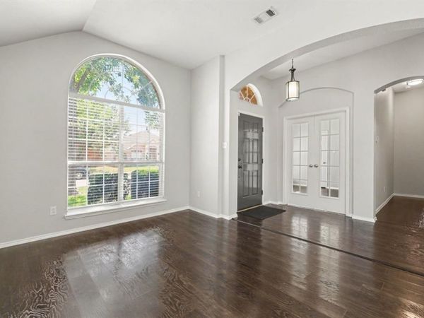 5528 Green Hollow Lane, The Colony, TX 75056