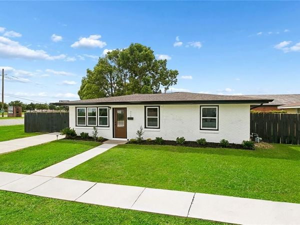 716 FRANCIS Street , Marrero, LA 70072