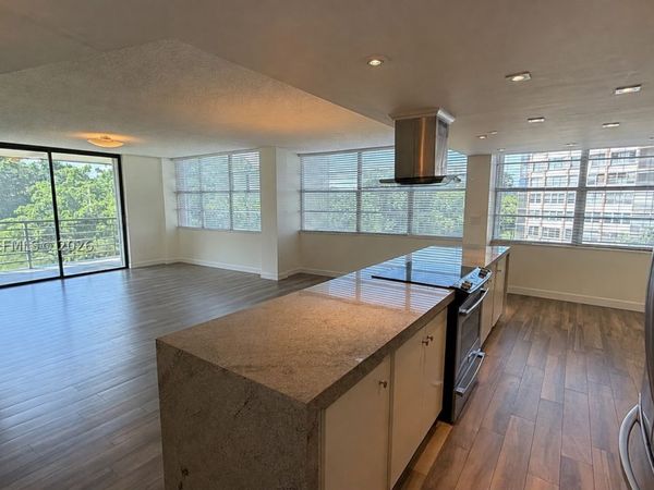 1200 Saint Charles , Unit 411, Pembroke Pines, FL 33026